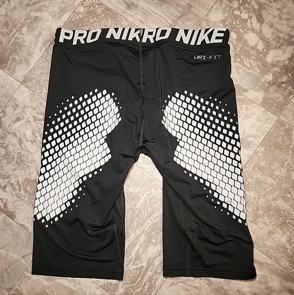 New Nike Pro Baseball Slider Shorts Men's Size L Tight Fit CT2568 010 Black - Picture 2 of 3